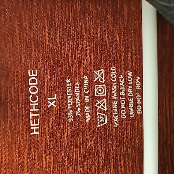 Hethcode Red Black Collared Short Sleeve Shirt XL - Picture 2 of 4